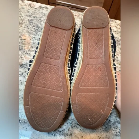 Tory Burch Rhea Lace Blue Espadrilles flats/shoes in great condition. Size 6 - Picture 7 of 8